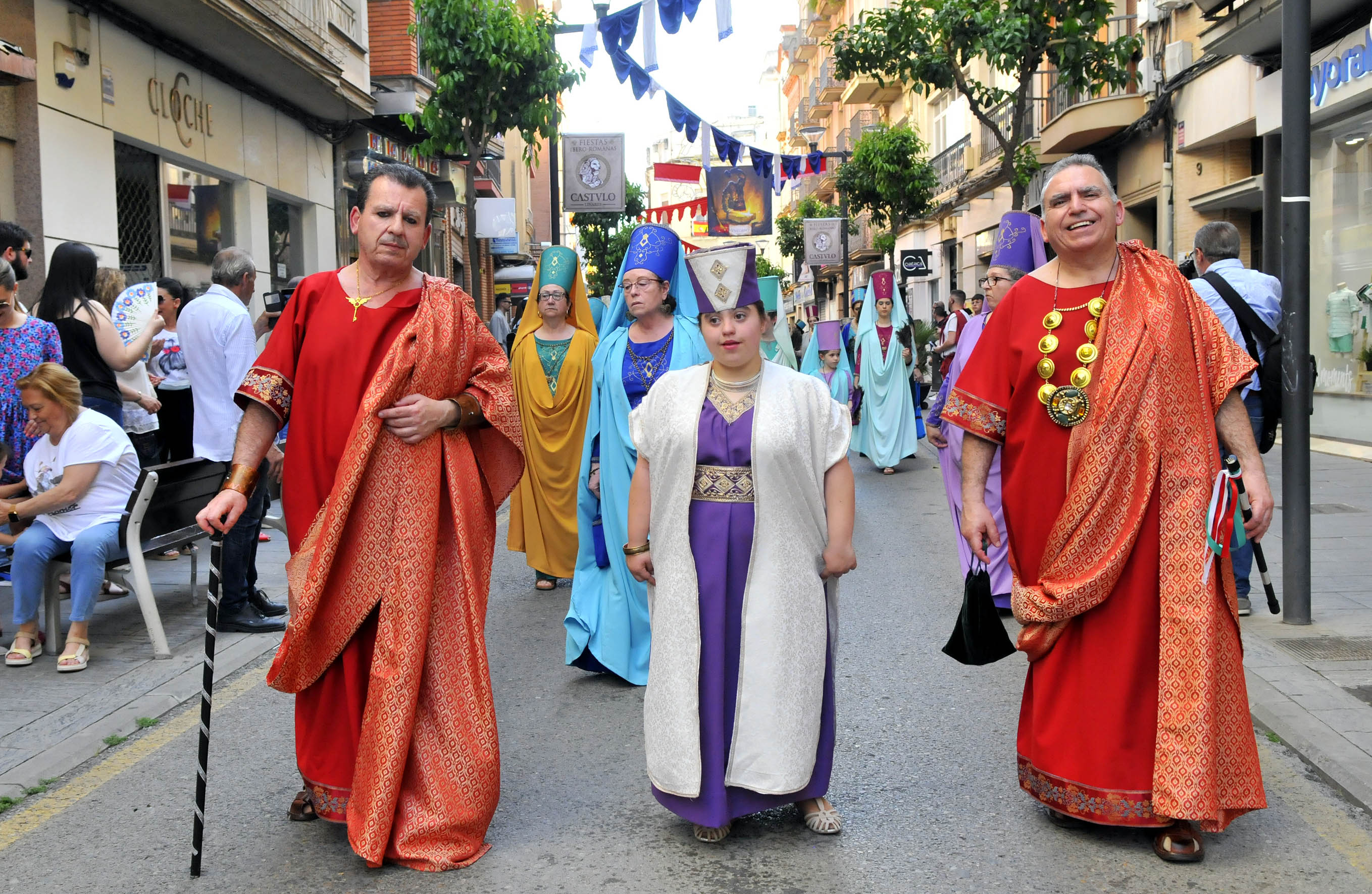 Linares lo pasa en grande con sus fiestas romanas.
