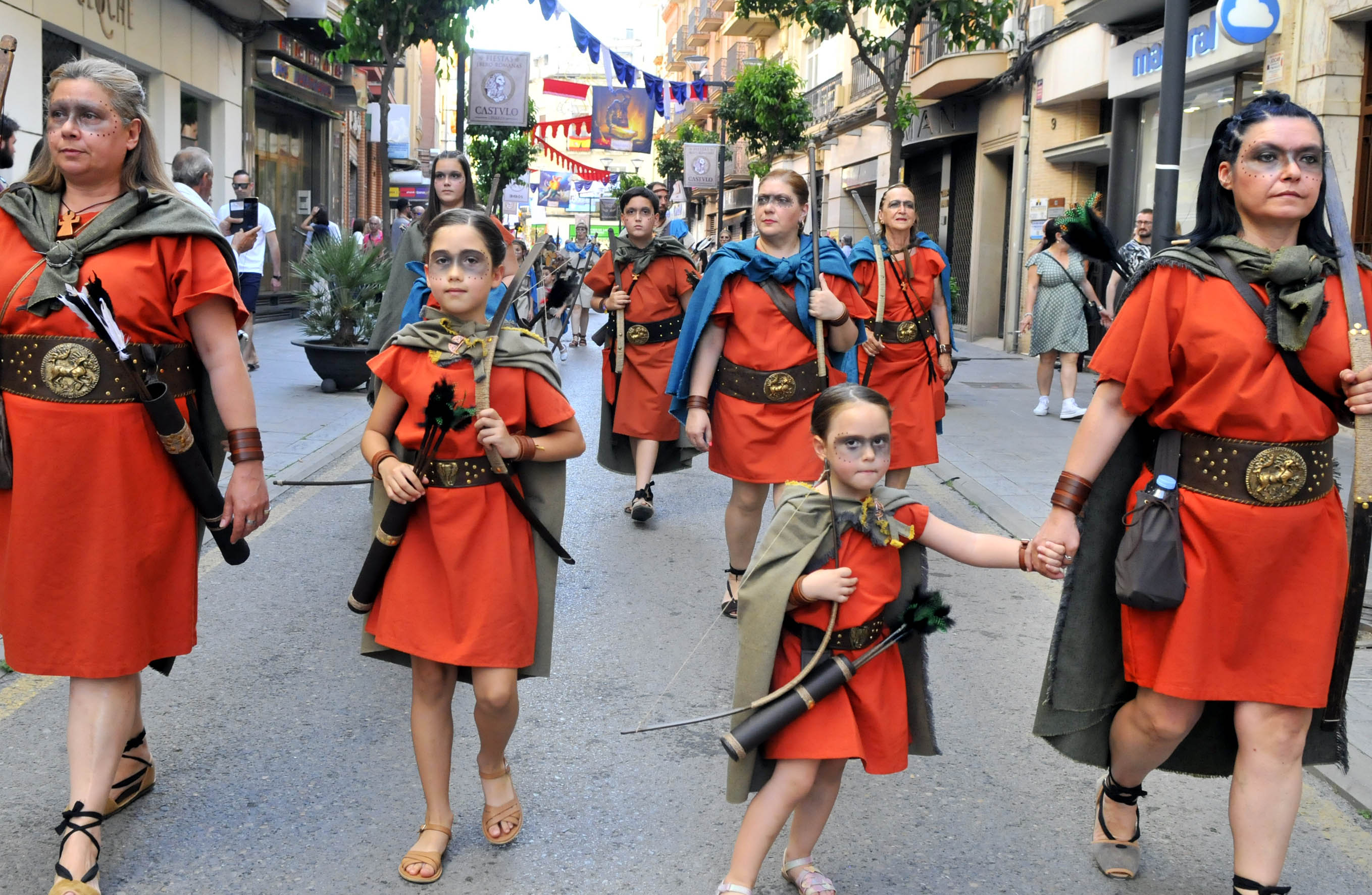 Linares lo pasa en grande con sus fiestas romanas.