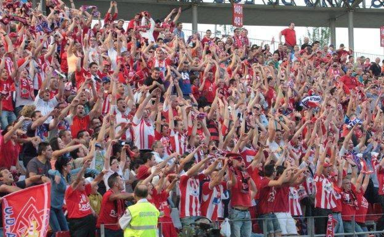 El Almería quiere asegurar el lleno del Estadio de los Juegos Mediterráneos. 