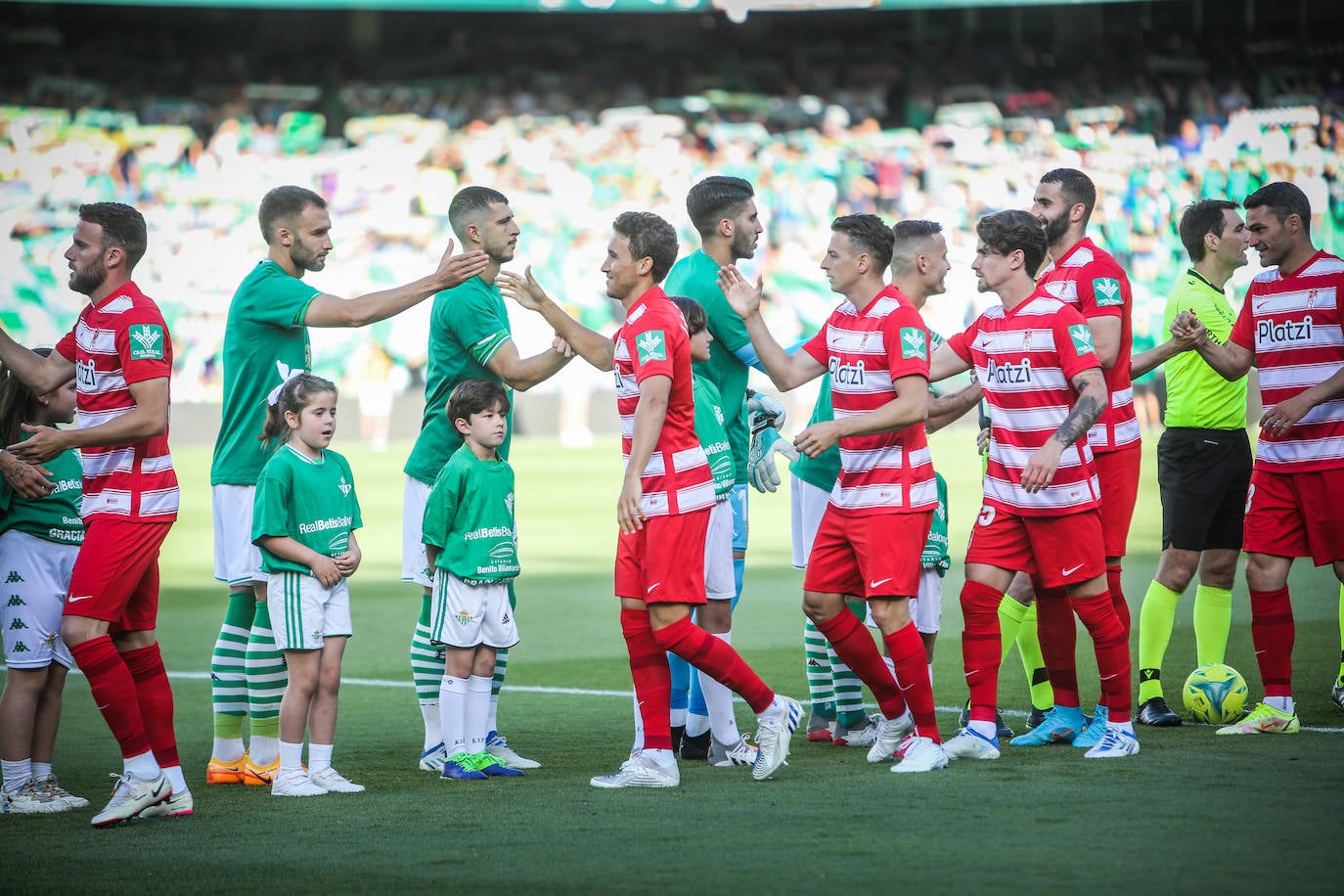 ¿Has estado en el partido de este domingo? Aquí puedes verte en tu localidad
