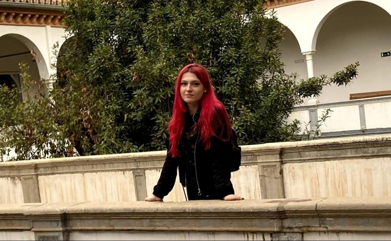 Sofía Haselgruber, número uno del MIR, hará su residencia en Granada. 