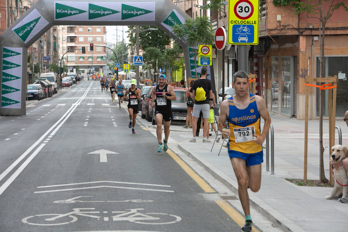 La carrera se celebra este domingo en Granada.