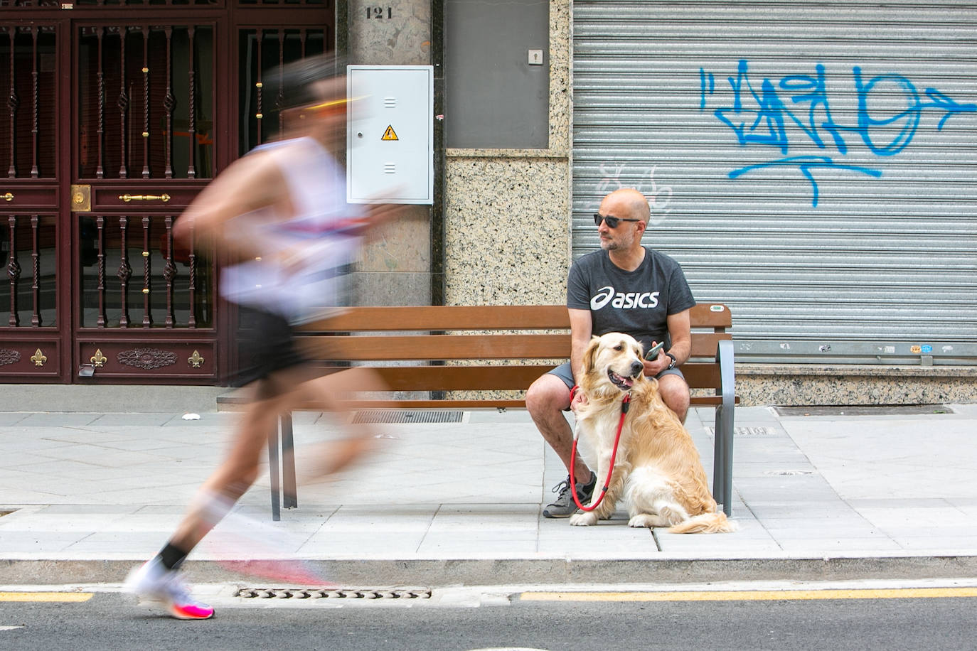 La carrera se celebra este domingo en Granada.