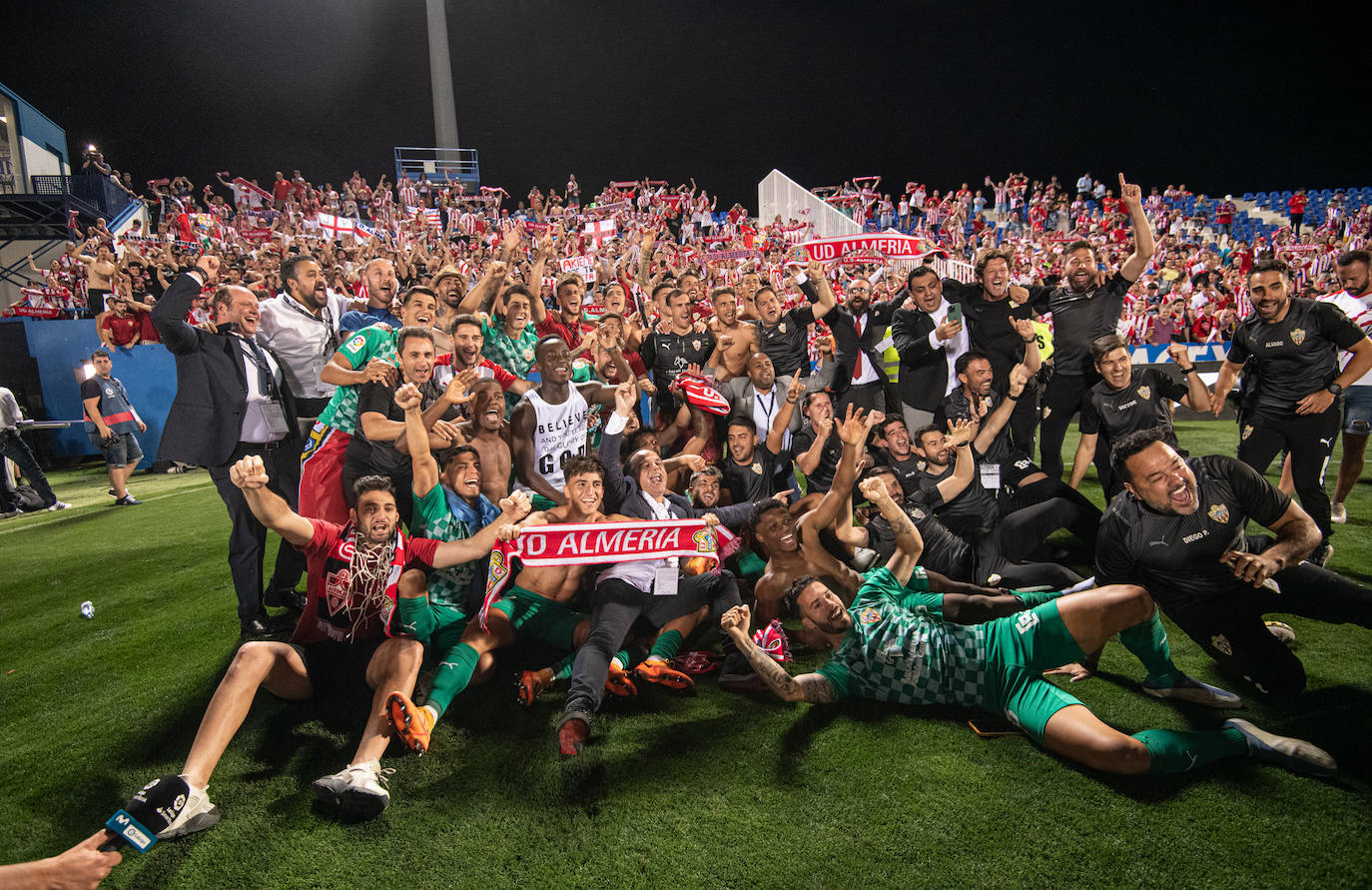 El partido del Almería en Butarque, a pie de campo