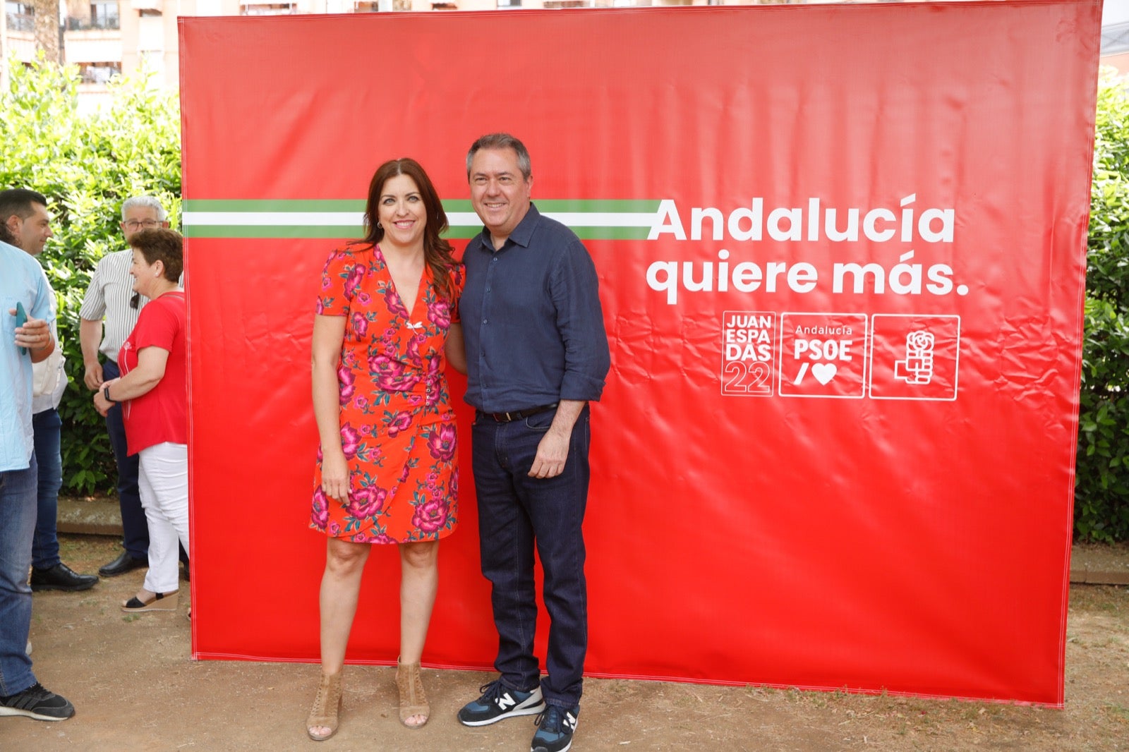 Más de 80 imágenes de los ediles socialistas de la provincia con el candidato del partido a la presidencia de la Junta