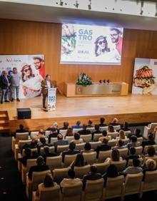 Imagen secundaria 2 - Asistentes el acto. 