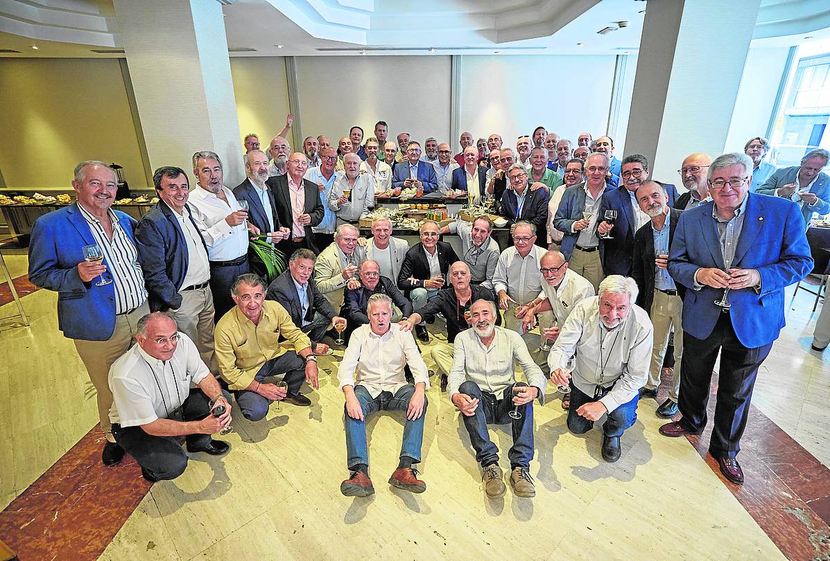 La celebración tuvo lugar en los salones del hotel Meliá de Granada.