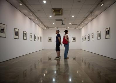 Imagen secundaria 1 - Exposición de Adrian Ensor en el Centro de Estudios Lorquianos. 