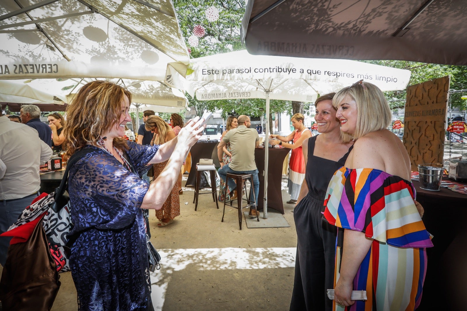 ¿Has estado en el restaurante de la Plaza de Toros celebrando la Feria de Día? Aquí puedes verte