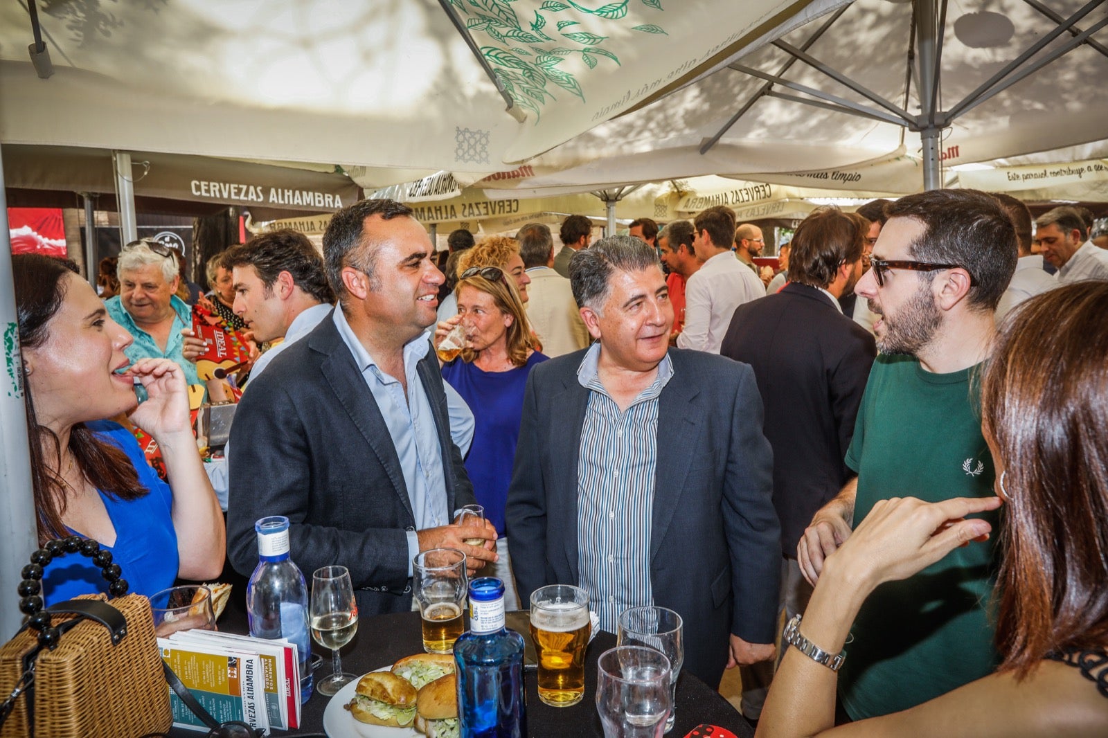 ¿Has estado en el restaurante de la Plaza de Toros celebrando la Feria de Día? Aquí puedes verte