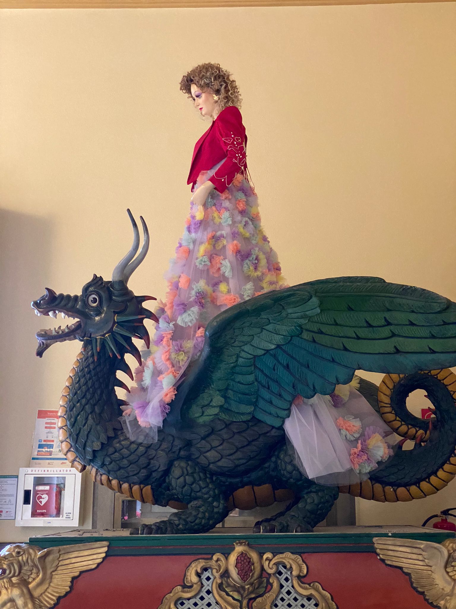 Desfila desde las 12.00 horas por las calles del centro de Granada tras dos años sin poder pasearla por la pandemia