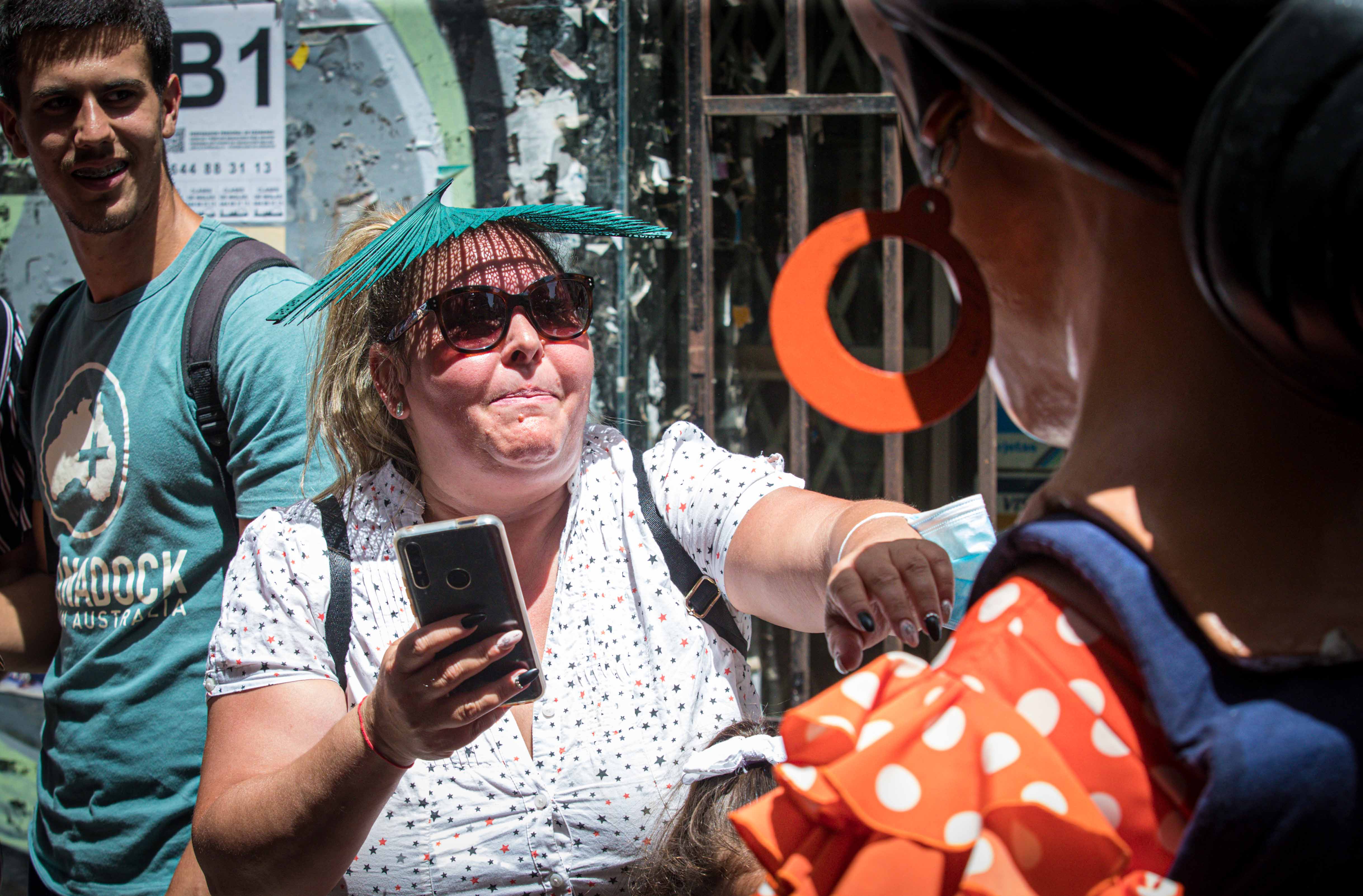 Desfila desde las 12.00 horas por las calles del centro de Granada tras dos años sin poder pasearla por la pandemia