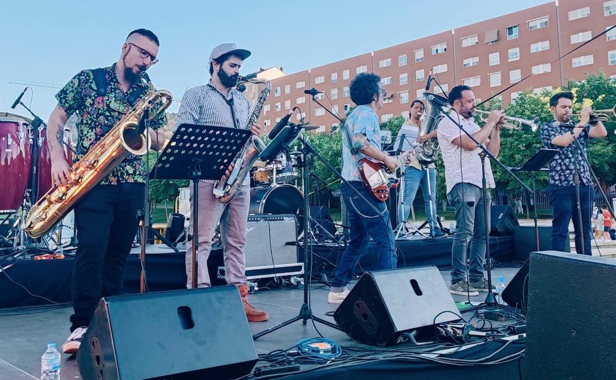 Nola Brass Band es uno de los ocho grupos del cartel de este año