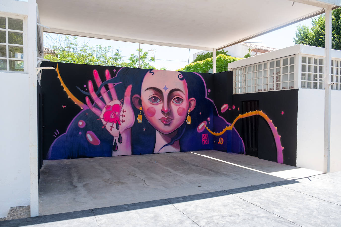 Nuevos grafitis se suman al proyecto de colorear el barrio de La Chana