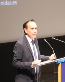 Imagen secundaria 2 - Las aficiones, protanistas en un evento que tuvo mensaje de David Bisbal y presentado por Juanjo García. 