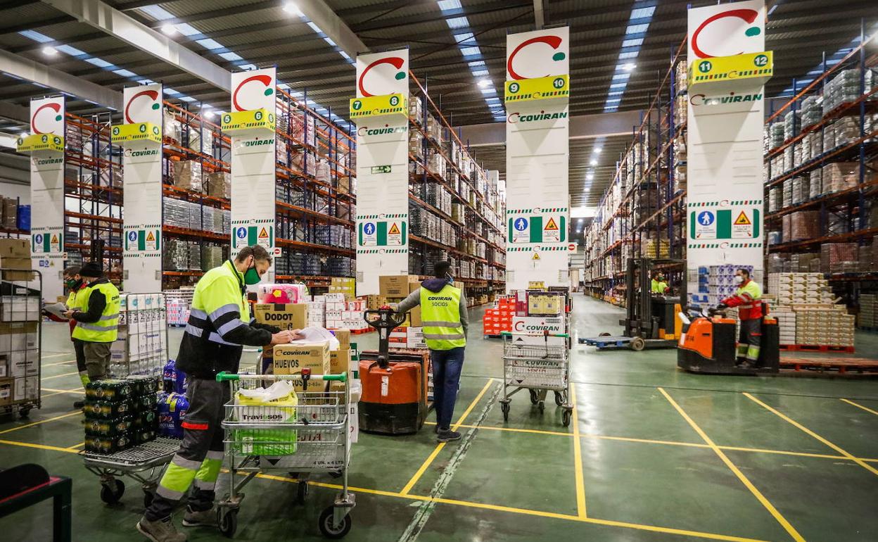 La industria granadina adelanta provisiones ante la incertidumbre por la crisis del transporte