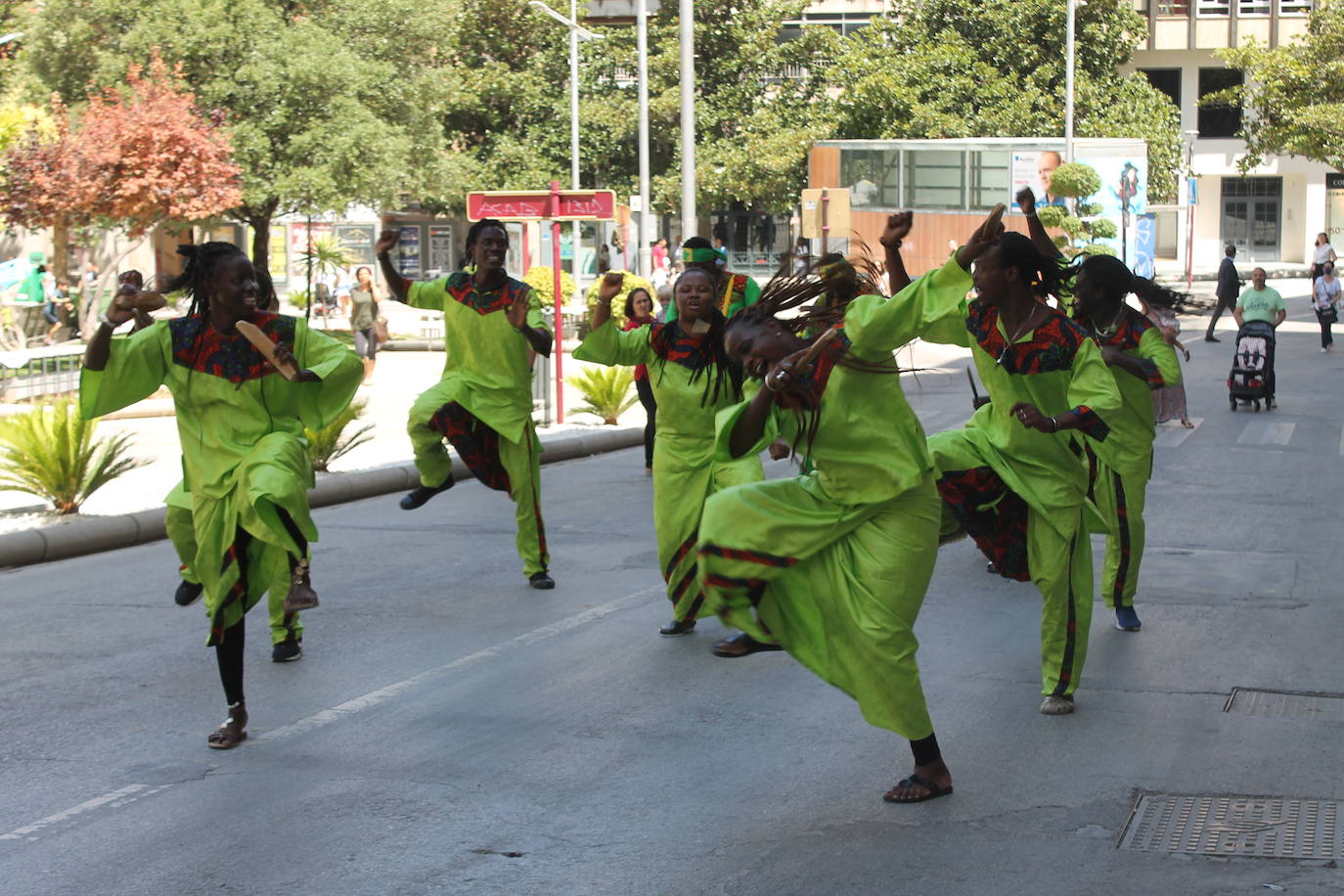 Grupos de Estados Unidos, México y Guinea Bissau actúan en la capital dentro de la 35 edición del Folk del Mundo