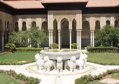 Imagen secundaria 1 - La réplica de la Sala de los Reyes, el Patio de los Leones y el Partal. 