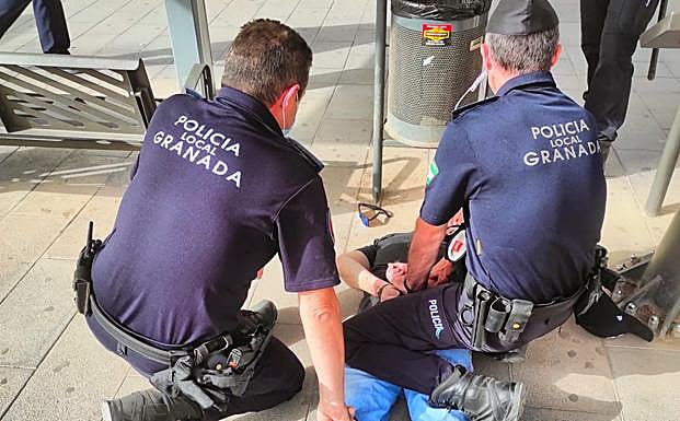 Imagen del momento de la detención.