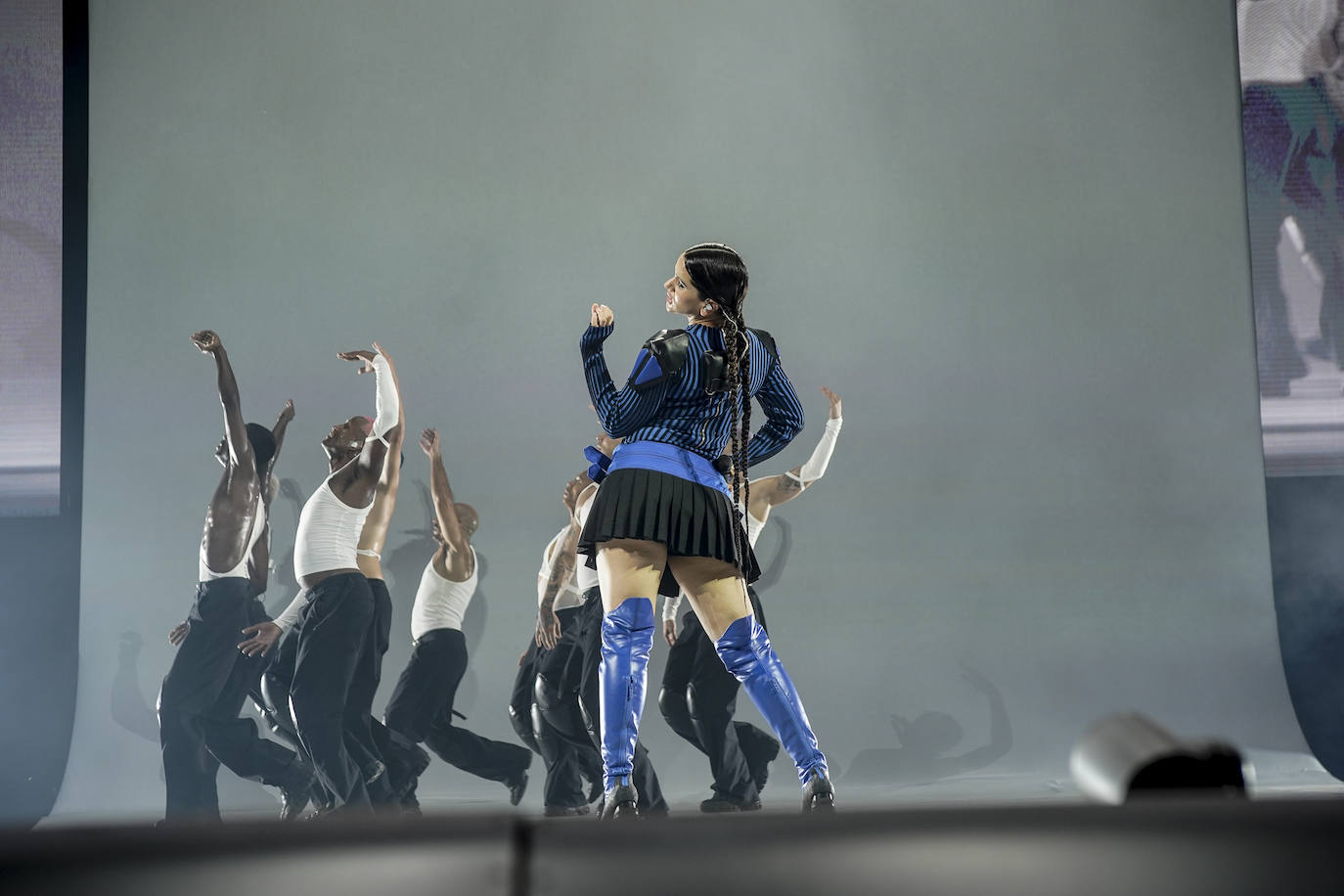 El espectáculo de 'Motomami' llega a Almería por todo lo alto