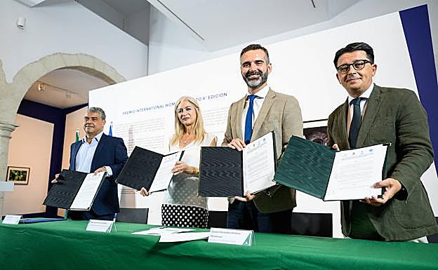 Firma del acuerdo entre las instituciones. 