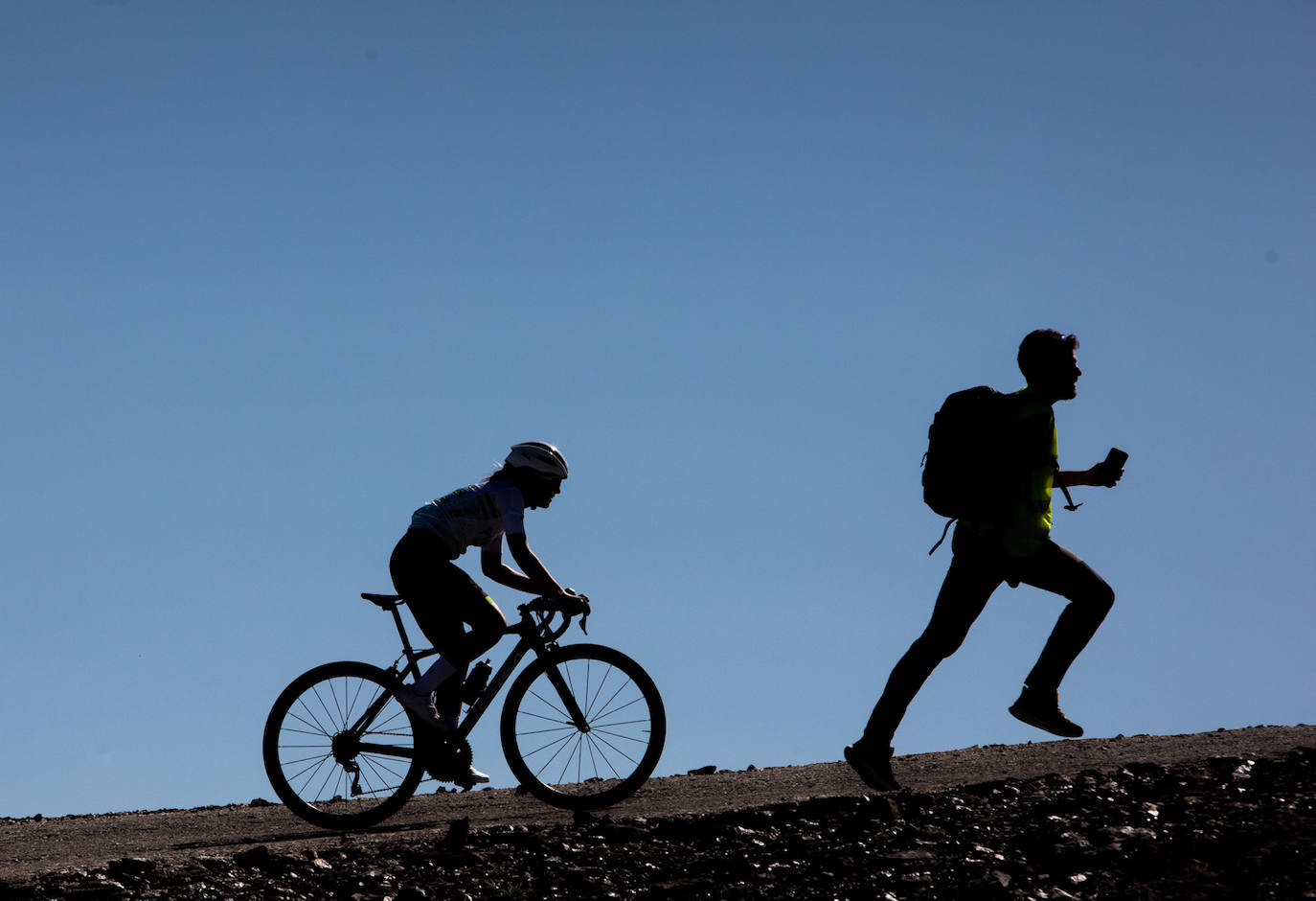 Más de 2.600 metros de desnivel positivo sobre un recorrido sin concesiones.