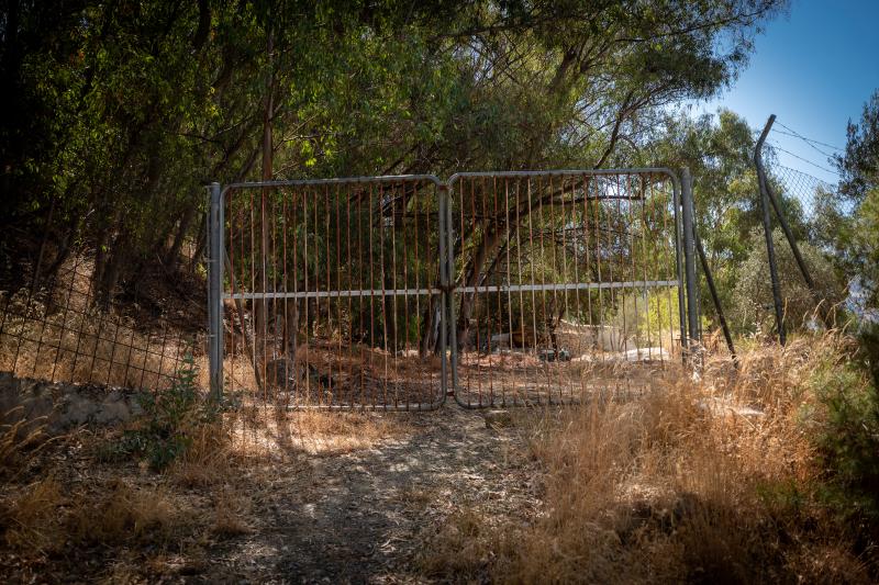 Estado de abandono de Aquaola Granada. 