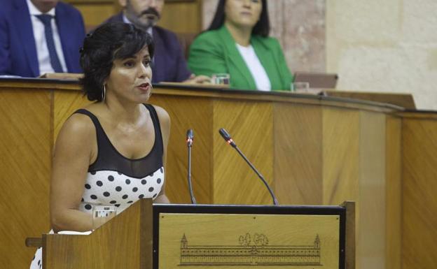 Teresa Rodríguez se reivindica como voz del «andalucismo libre» y afea a Moreno «promesas repetidas»