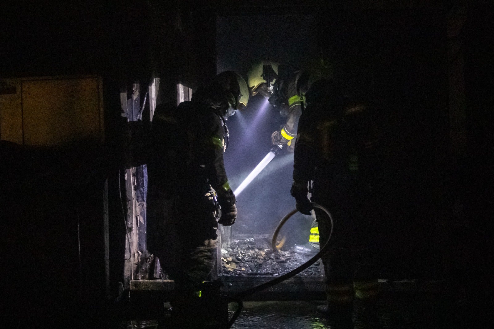 Los bomberos han sofocado las llamas en pocos minutos.