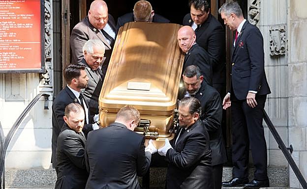 Féretro de Ivana Trump.