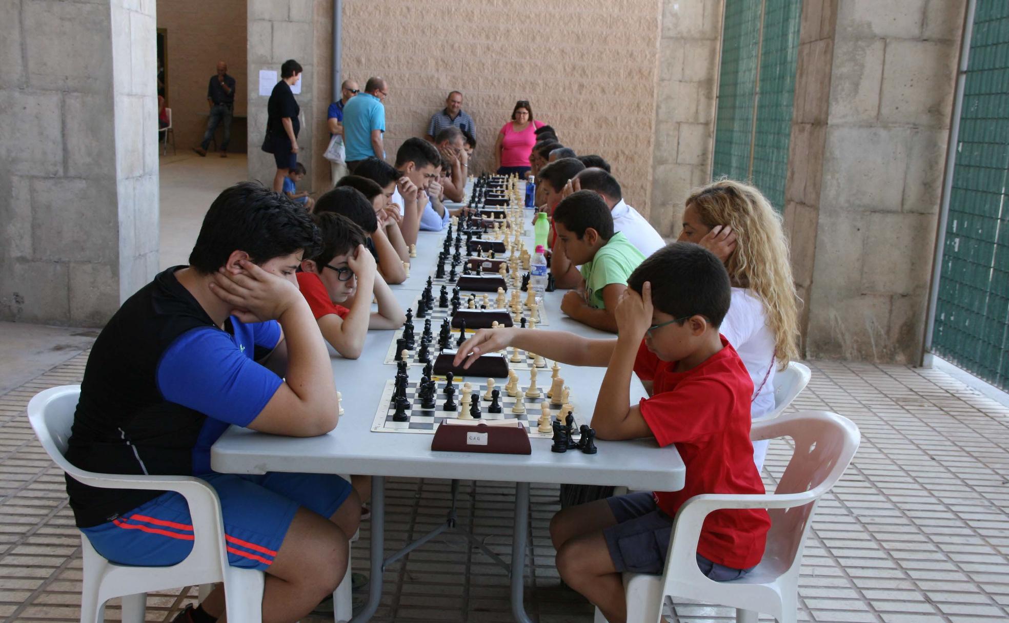 EL AJEDREZ; JUEGO, DEPORTE O ARTE. – PALACIO DE PIONEROS