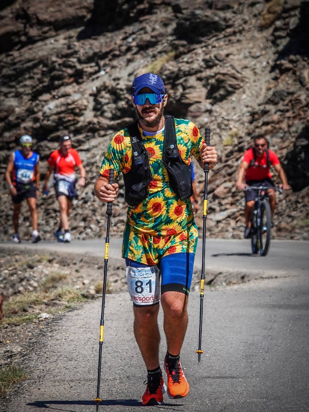 La 38 edición de la Subida Internacional Pico Veleta se ha celebrado este domingo.