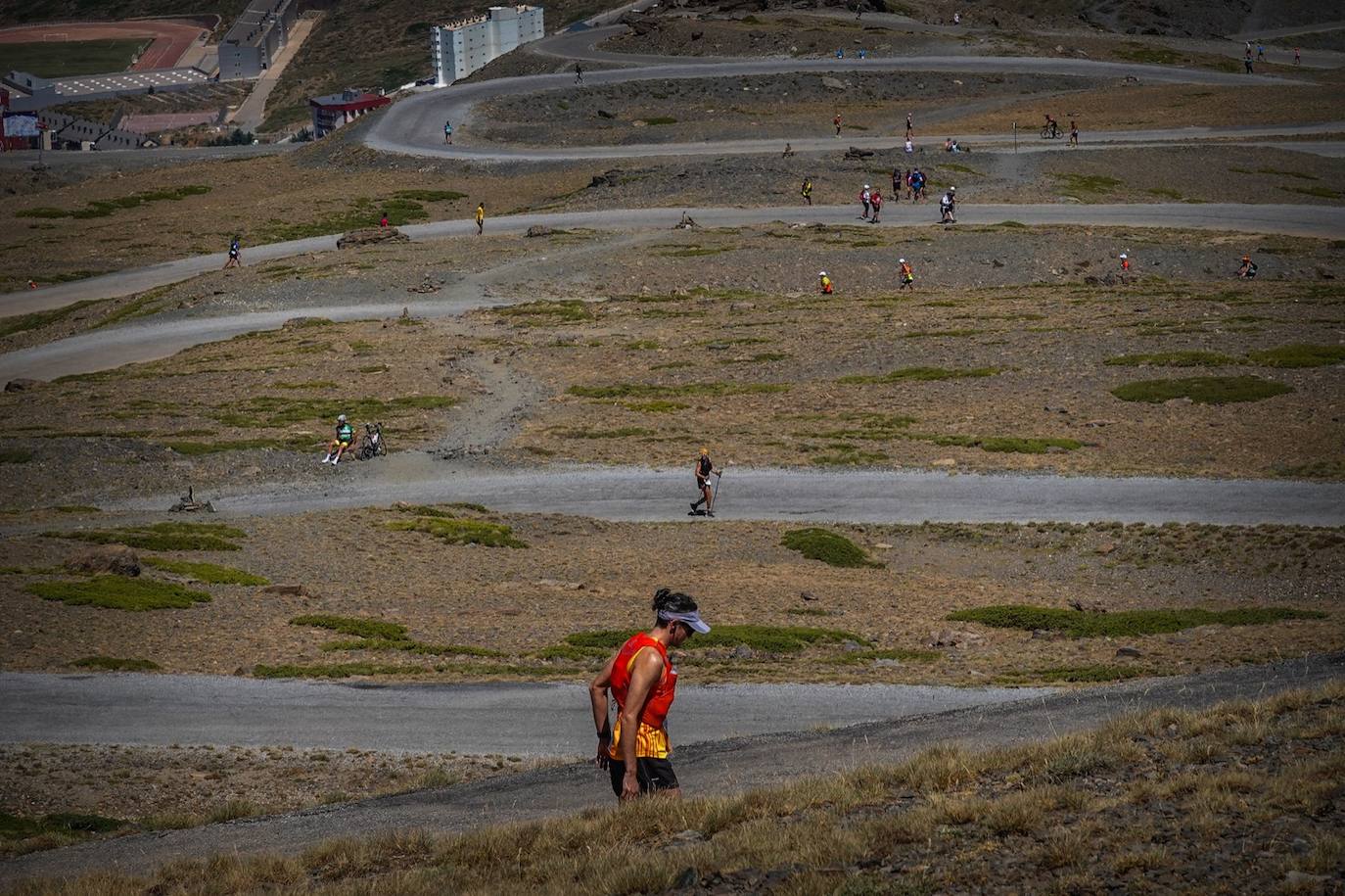 La 38 edición de la Subida Internacional Pico Veleta se ha celebrado este domingo.