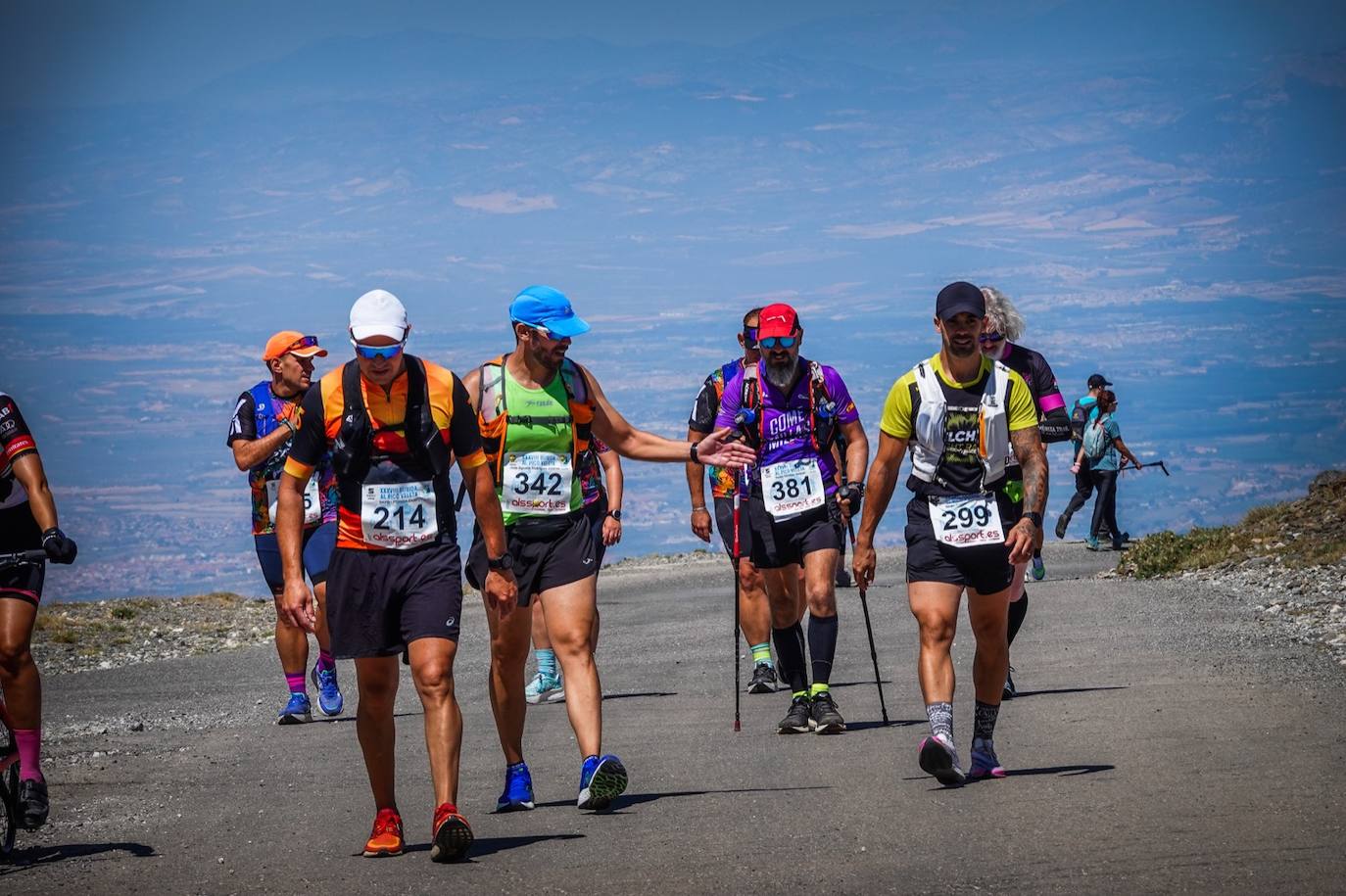 La 38 edición de la Subida Internacional Pico Veleta se ha celebrado este domingo.