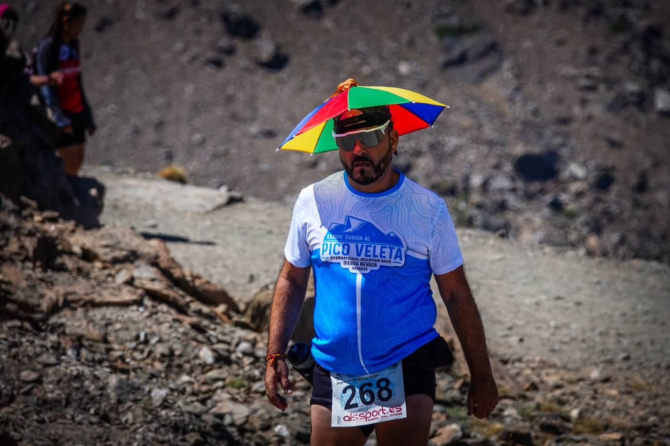 La 38 edición de la Subida Internacional Pico Veleta se ha celebrado este domingo.