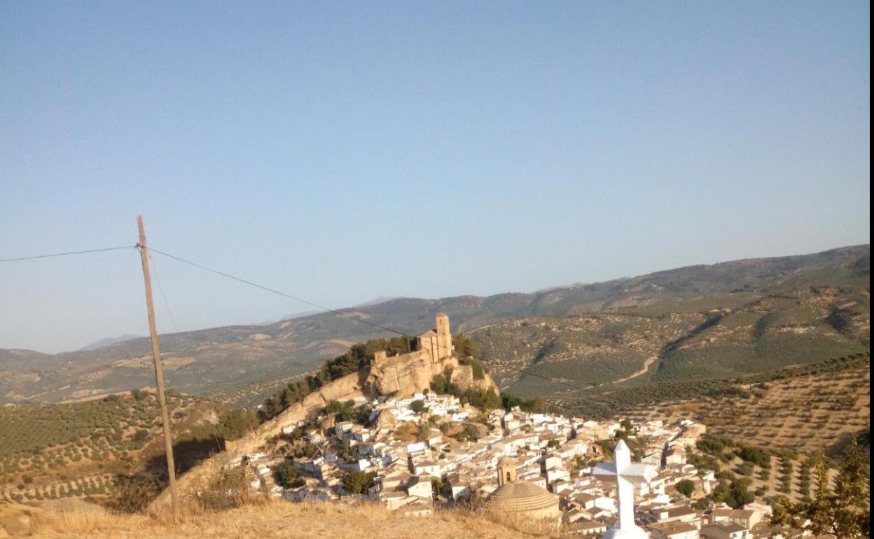 Un nuevo sendero en Montefrío para disfrutar de cuatro de sus famosos miradores