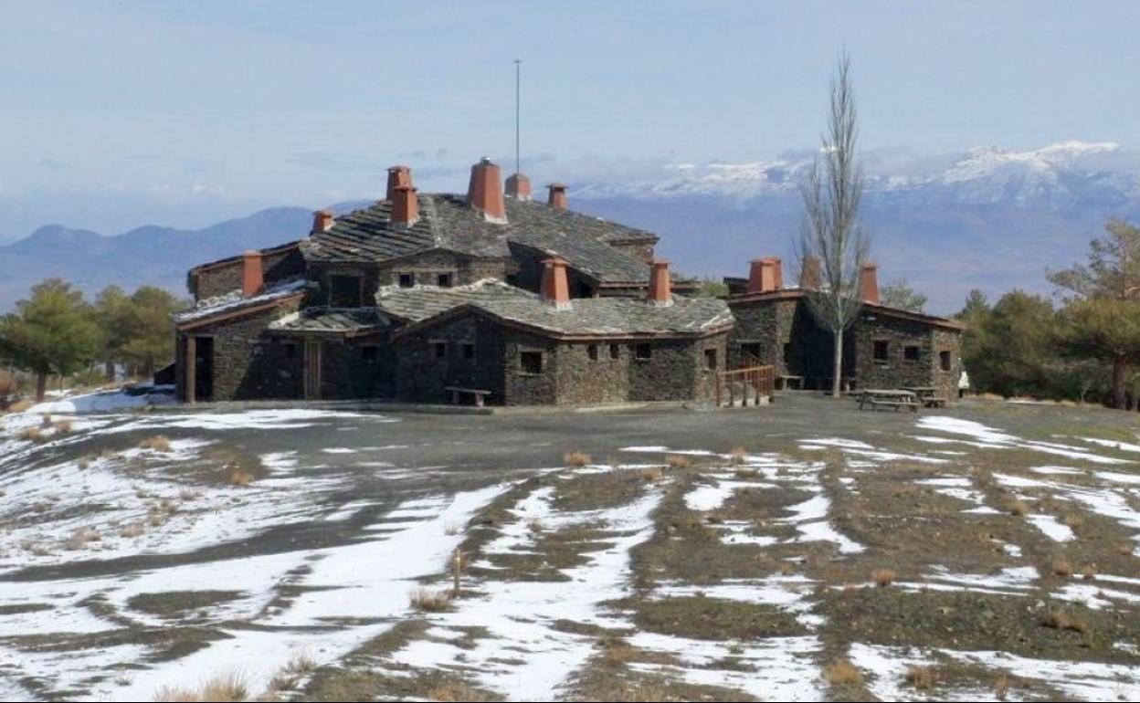 La Junta licita las obras de mejora funcional y eficiencia energética de los refugios de Sierra Nevada