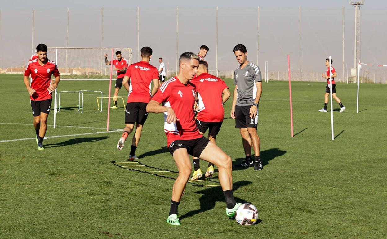 El motrileño José Callejón, en el entrenamiento a puerta abierta de esta semana. 
