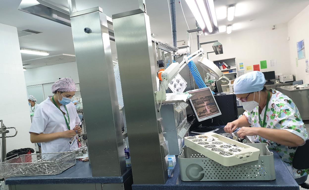 Interior del hospital Clínico San Cecilio de Granada.