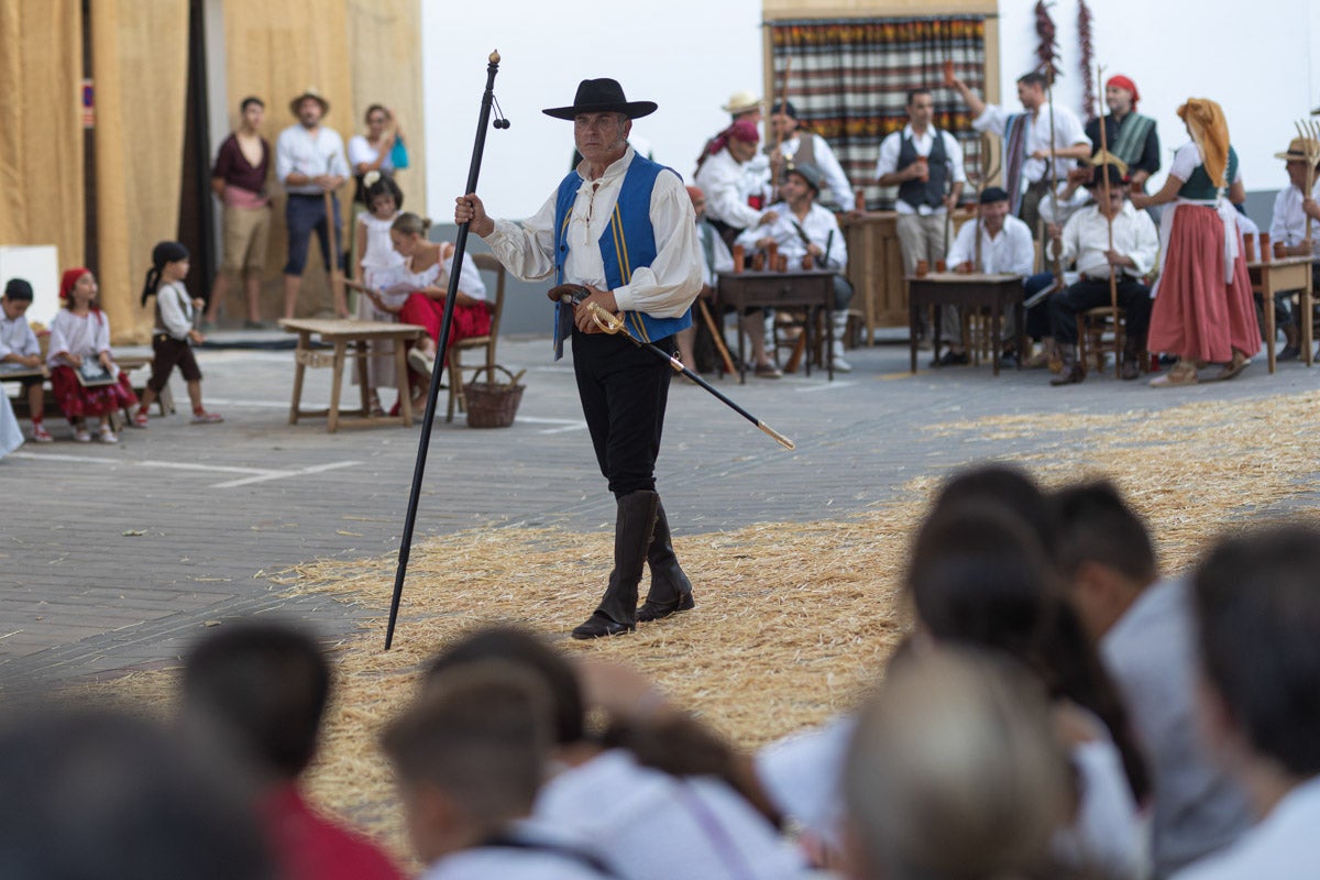 La Peza se vuelca en la recreación del 'alcalde carbonero' y la Guerra de la Independencia