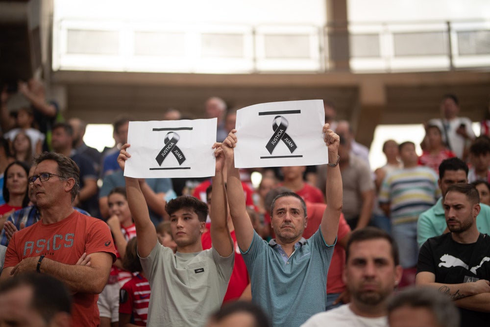 Repasa en fotos los mejores momentos del partido disputado este lunes en Los Cármenes