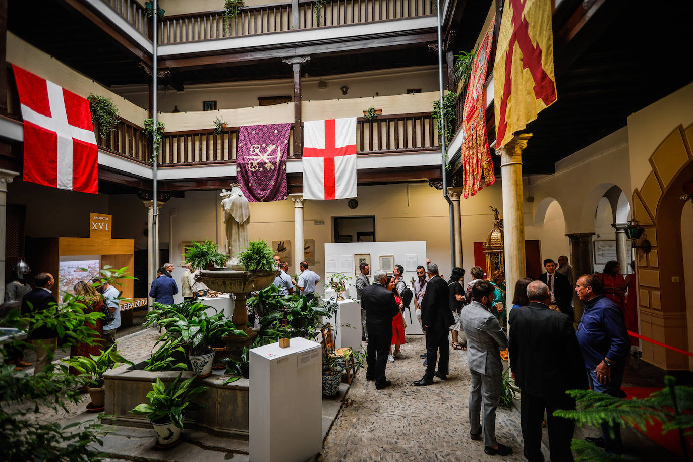 Una muestra en el Museo de las Carmelitas revela el papel clave que jugaron en la contienda personajes como Álvaro de Bazán, Lope de Figueroa o los soldados del Tercio de Granada