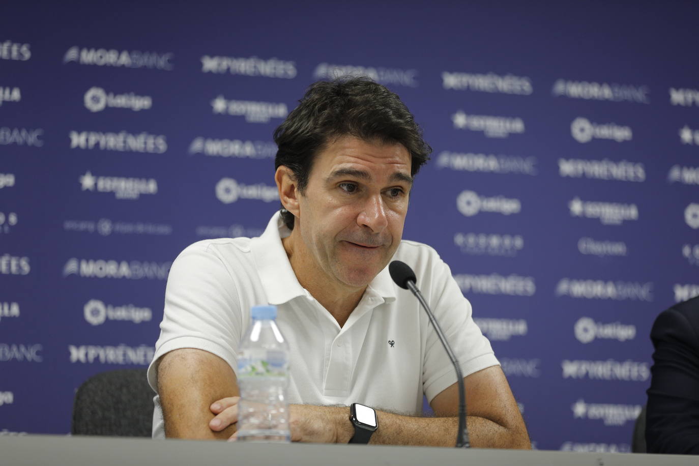 El Granada disputa en Andorra el primer encuentro oficial del fútbol profesional español fuera del país ante el equipo de Piqué