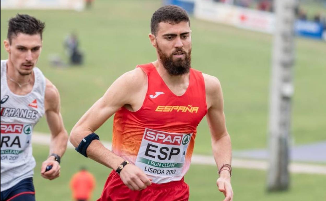 Pablo Sánchez, durante su carrera en el Campeonato de Europa de cross de Lisboa en 2019. 