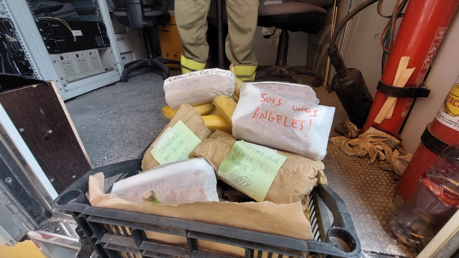 Los bocadillos con las dedicatorias de los niños de Restábal.