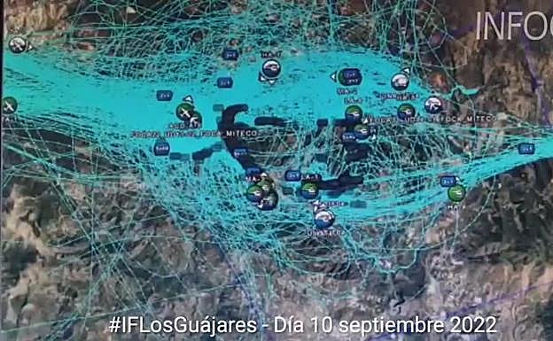 El time lapse del Infoca con las trayectorias de todos los aviones que han actuado en Los Guájares