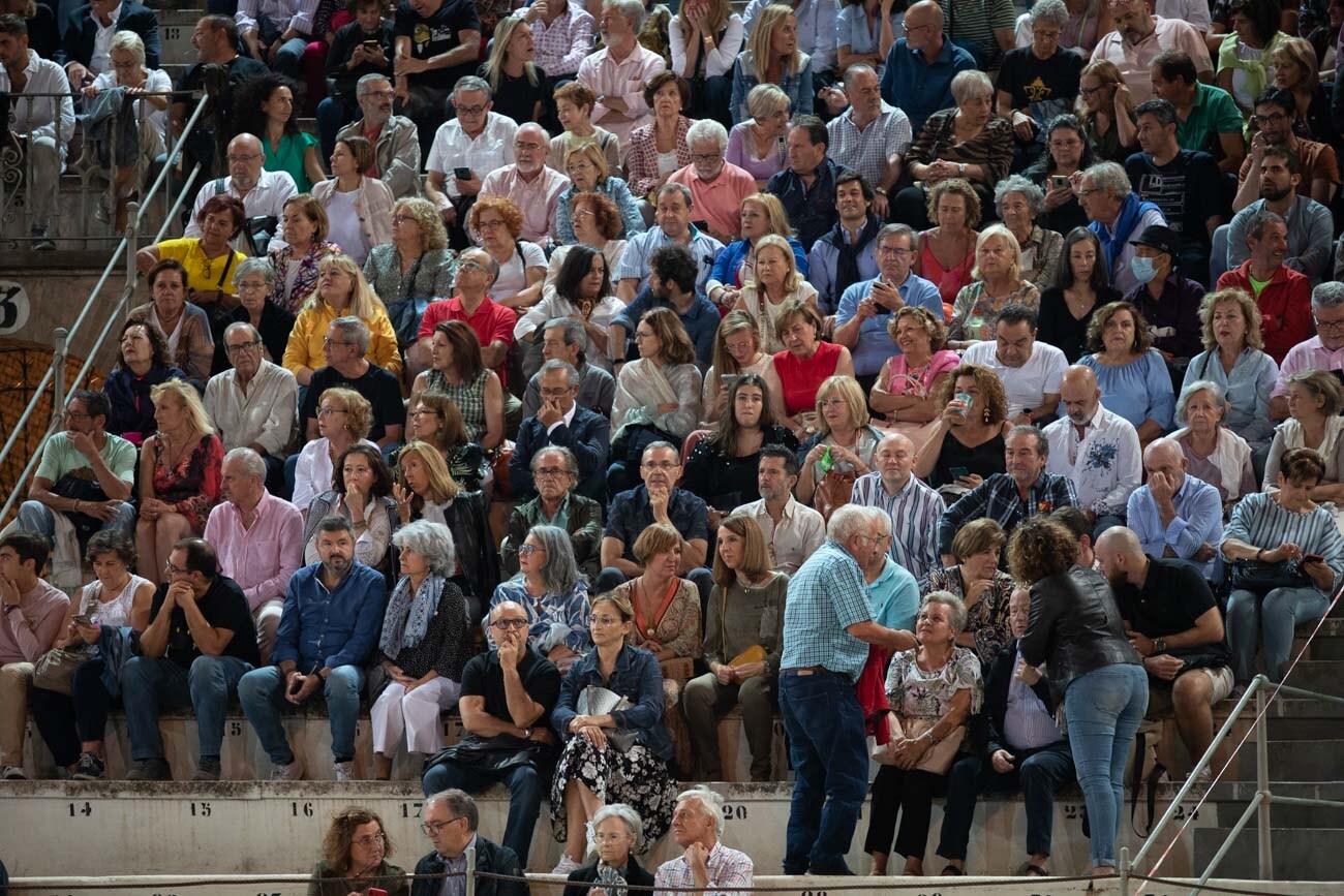 Imágenes del concierto de Joan Manuel Serrat en Granada