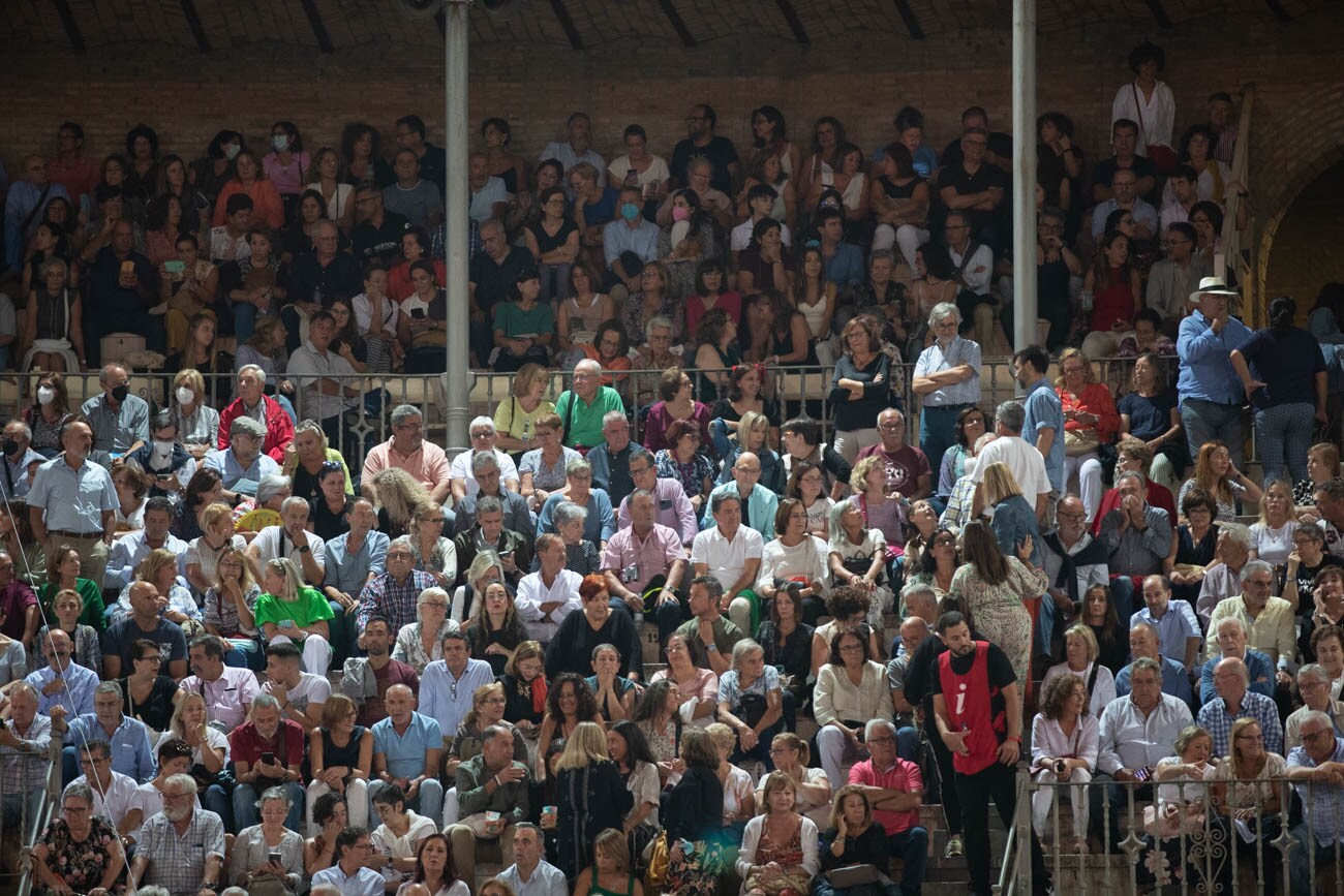 Imágenes del concierto de Joan Manuel Serrat en Granada