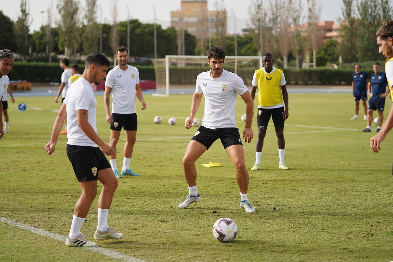 Momento de la sesión de entrenamiento de los rojiblancos.