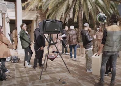 Imagen secundaria 1 - Grabación en distintos enclaves granadinos.